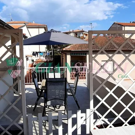 Sera - 5 Posti Letto Ristrutturato Con Terrazza Pranzabile Appartement *