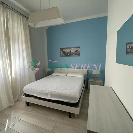 Sera - 5 Posti Letto Ristrutturato Con Terrazza Pranzabile San Vincenzo